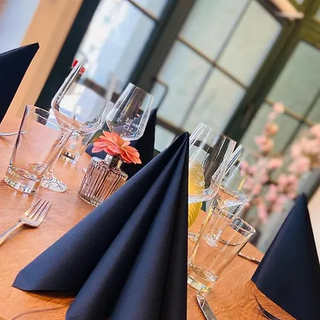 Im Bruehler Hof Hotel Brühl (Rhineland)