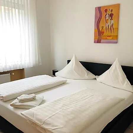 Hotel Im Bruehler Hof 2*