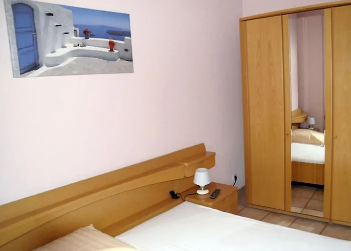 Im Bruehler Hof فندق